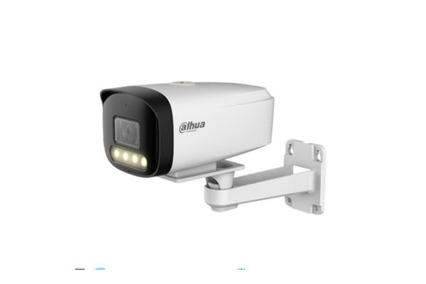 Camera Dahua IP 2MP tích hợp đèn hồng ngoại thông minh 