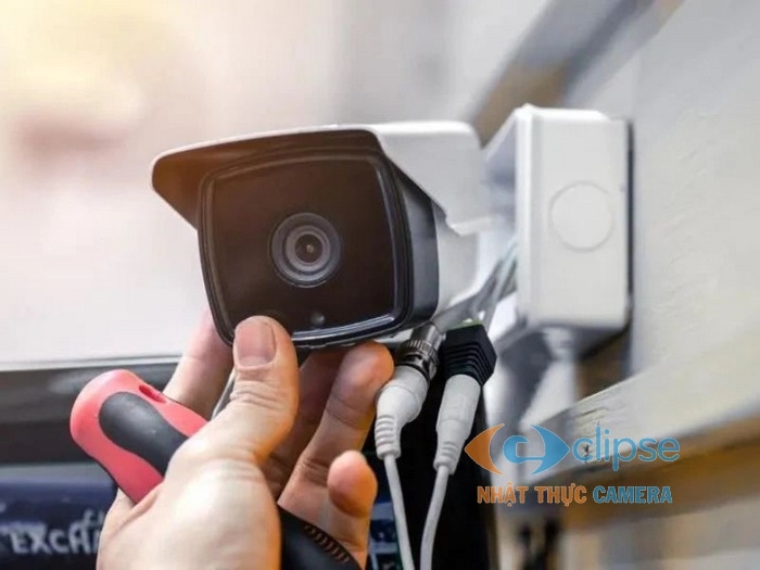 camera rút điện ra có ghi hình được không