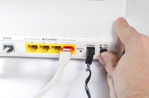 Bật tắt lại modem để khởi động lại mạng