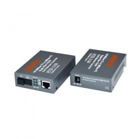 Converter quang Single Mode Netlink 100Mps 3100B (1 Sợi)