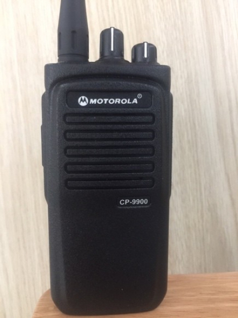 Bộ đàm chống ẩm Motorola CP 9900 Plus